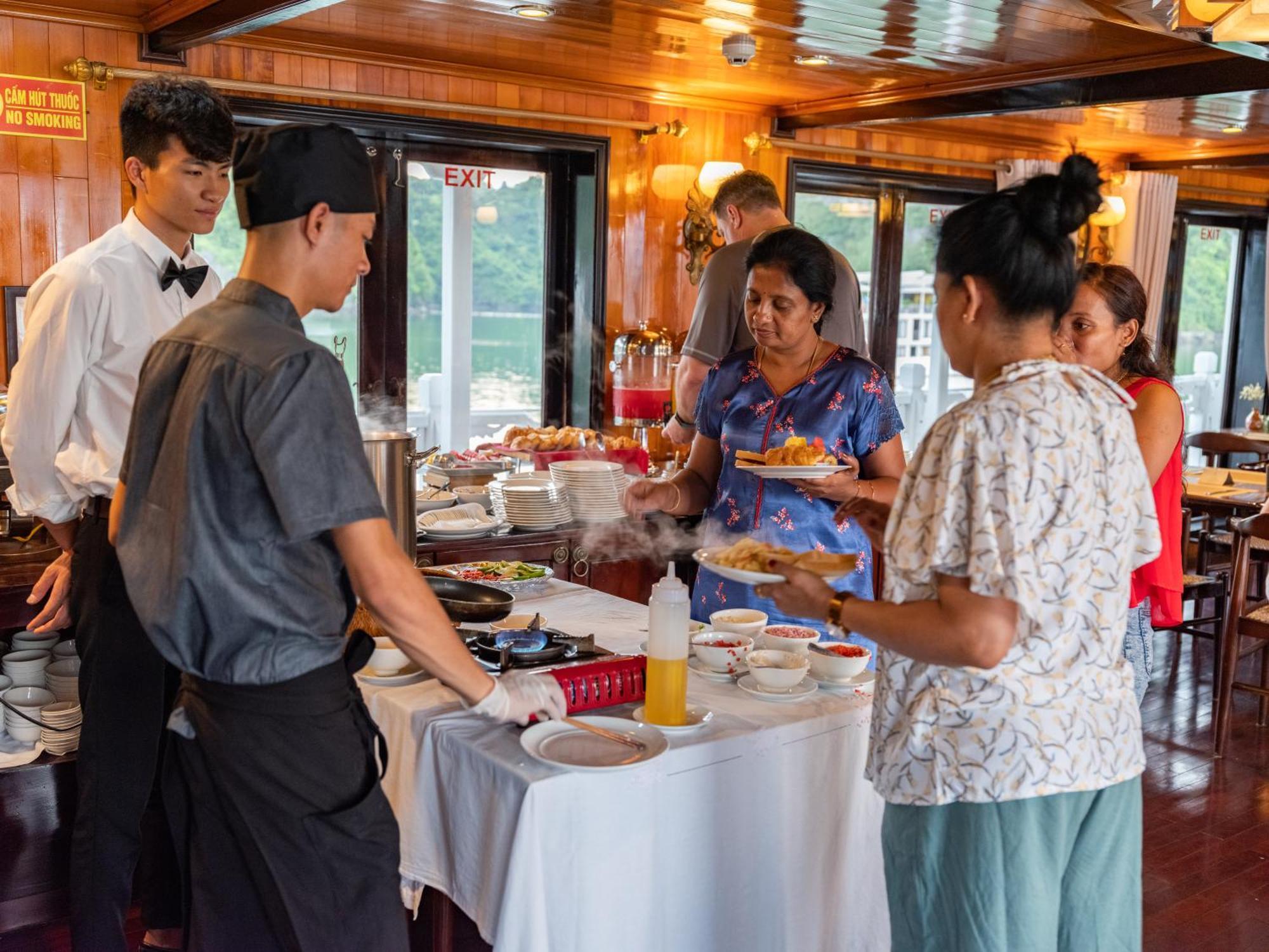 Hera Grand Luxury Cruise Ha Long Exterior foto