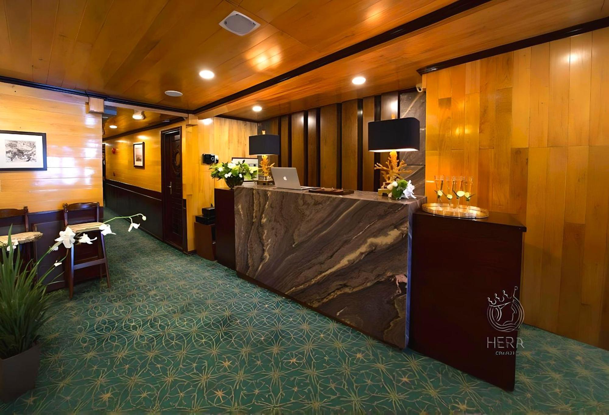 Hera Grand Luxury Cruise Ha Long Exterior foto